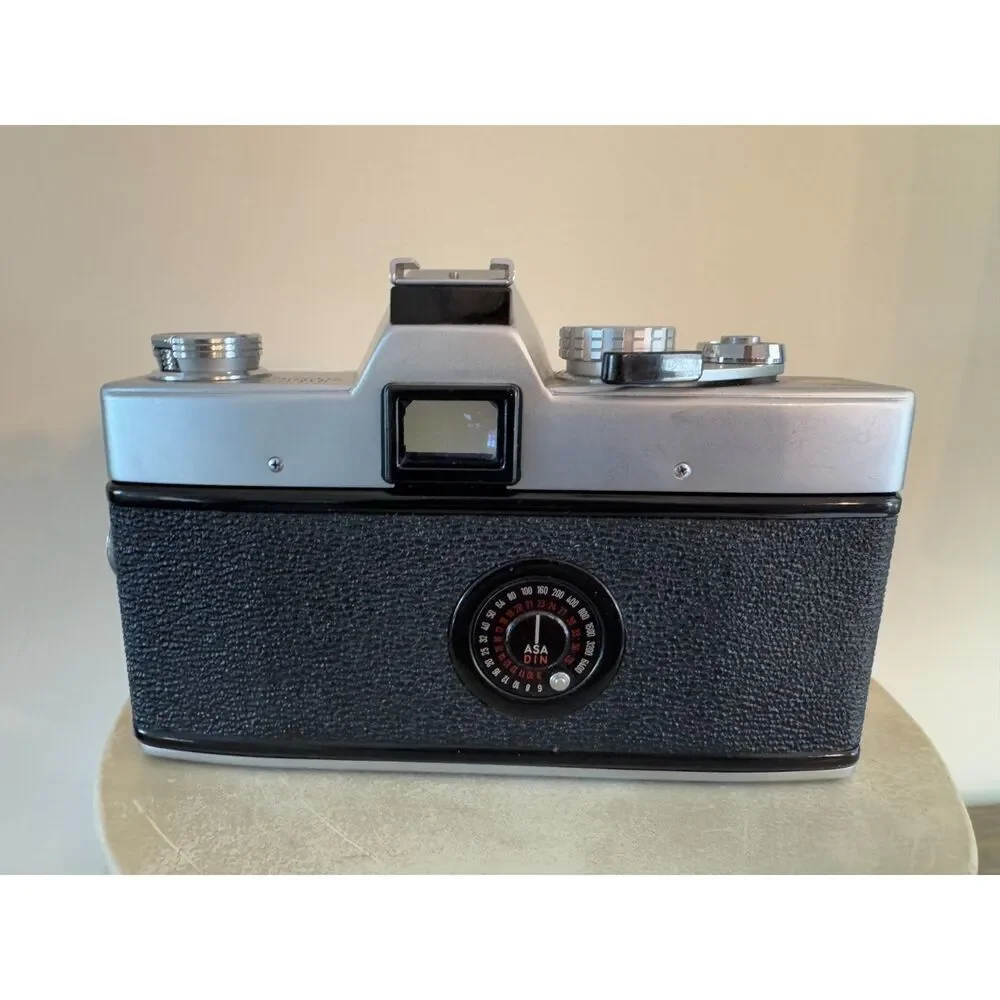 Vintage Minolta SrT 101 with Rokkor PF x 55 mm F1.7 lense great condition